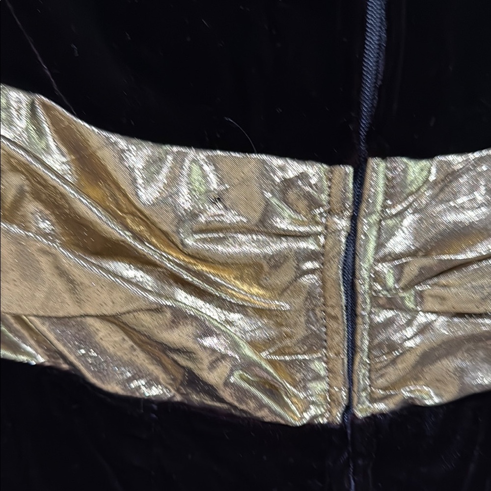 80s Avant-Garde Elegant Black and Gold Strapless Cocktail Dress - Picture 8 of 9